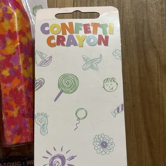 NWT Kid Made Modern Confetti Crayons - Picture 3 of 3